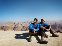 Qui sommes nous ? Qui sommes nous ?