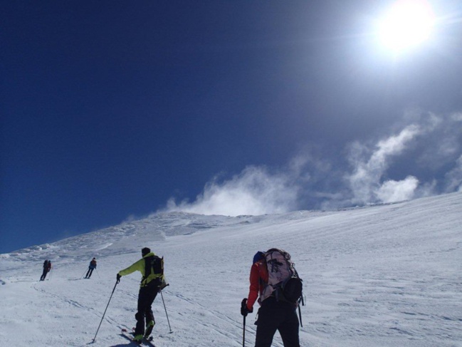 Ski de randonnée dans la Sierra Nevada Ski de randonnée dans la Sierra Nevada